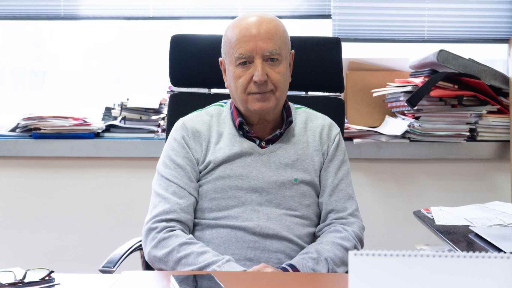 Raúl Arza, de UGT-Euskadi, en su despacho de Bilbao / Nacha Abaitua
