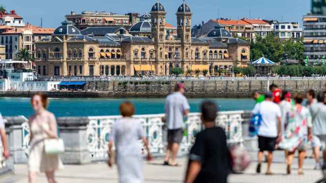 La costa vasca atrae a los extranjeros, pero no lo suficiente