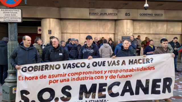 La plantilla de Mecaner ve obsceno que Stellantis reciba ayudas públicas mientras cierra la troquelería vasca/Europa Press