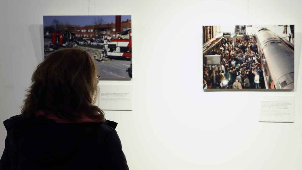 Inauguración de la muestra '20 años del 11M. Memoria de dolor y solidaridad', organizada por el Centro Memorial de las Víctimas del Terrorismo y la Fundación Víctimas del Terrorismo / J.J. GUILLÉN