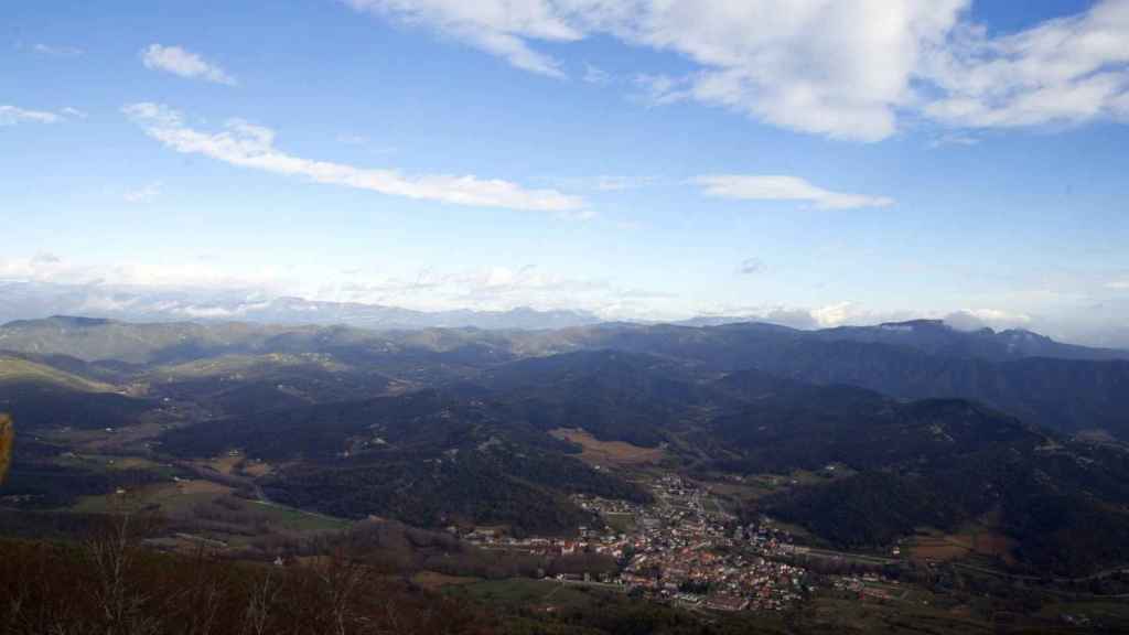 Los españoles eligen el campo y la montaña en Semana Santa, según Airbnb/EFE