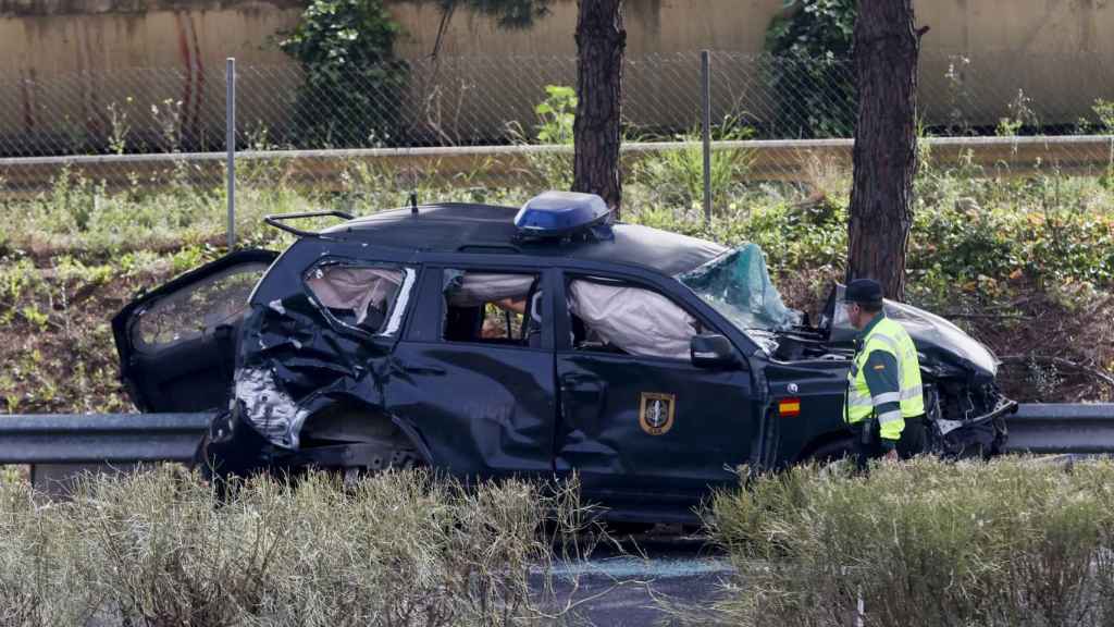 Los guardias civiles arrollados en la AP-4 realizaban un control habitual contra el narco/EFE/ Jose Manuel Vidal