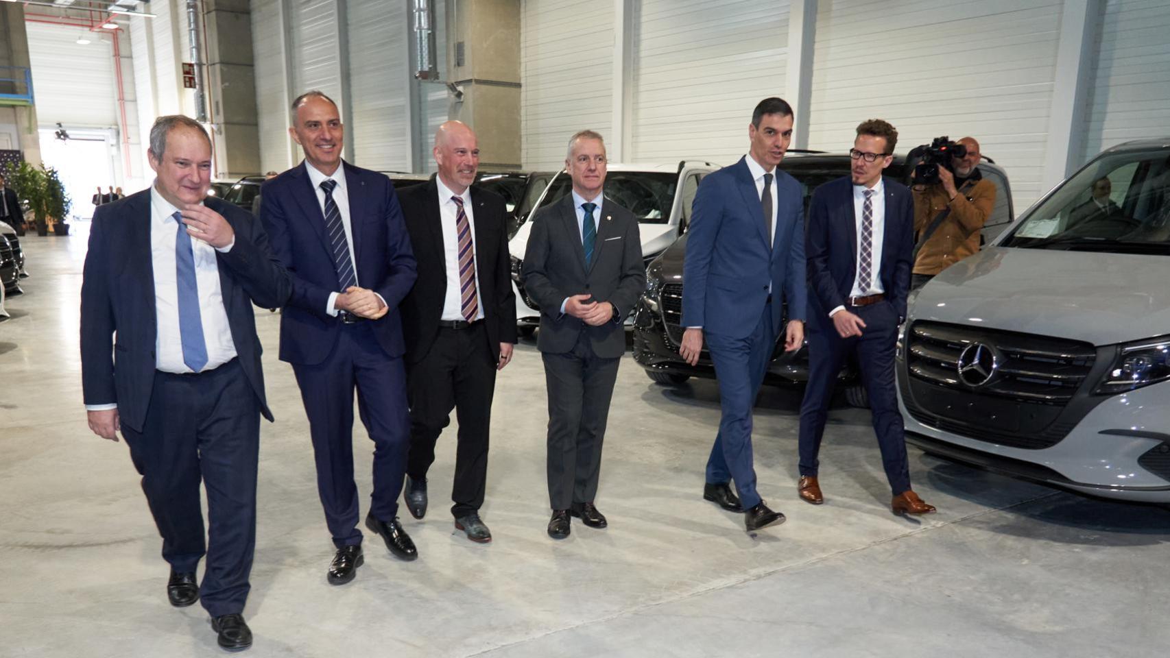 La planta de Mercedes Vitoria tiene en marcha importantes inversiones para la nueva furgoneta eléctrica / EFE