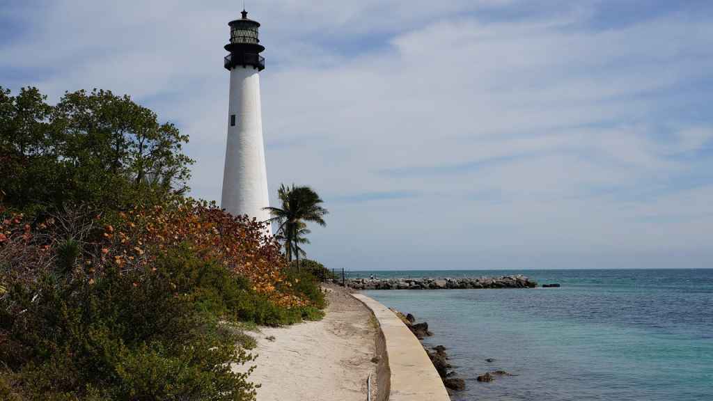 El faro de Cayo Vizcaíno, en Miami.