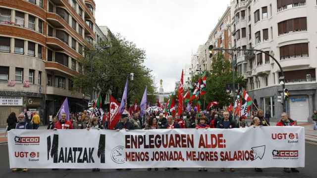 Manifestación del 1 de mayo en Bilbao de UGT y CCOO / MIGUEL TOÑA - EFE