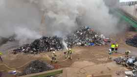 Declarado un incendio en una empresa de reciclaje en el polígono de Goian/EFE