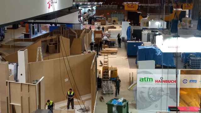 Montaje de la BIEMH, la Bienal Internacional de Máquina-Herramienta, que celebra su edición 32 entre el 3 y el 7 de junio en el BEC.