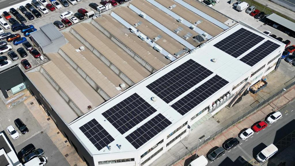 Instalación de Bikote Solar en una empresa vasca/Bikote Solar