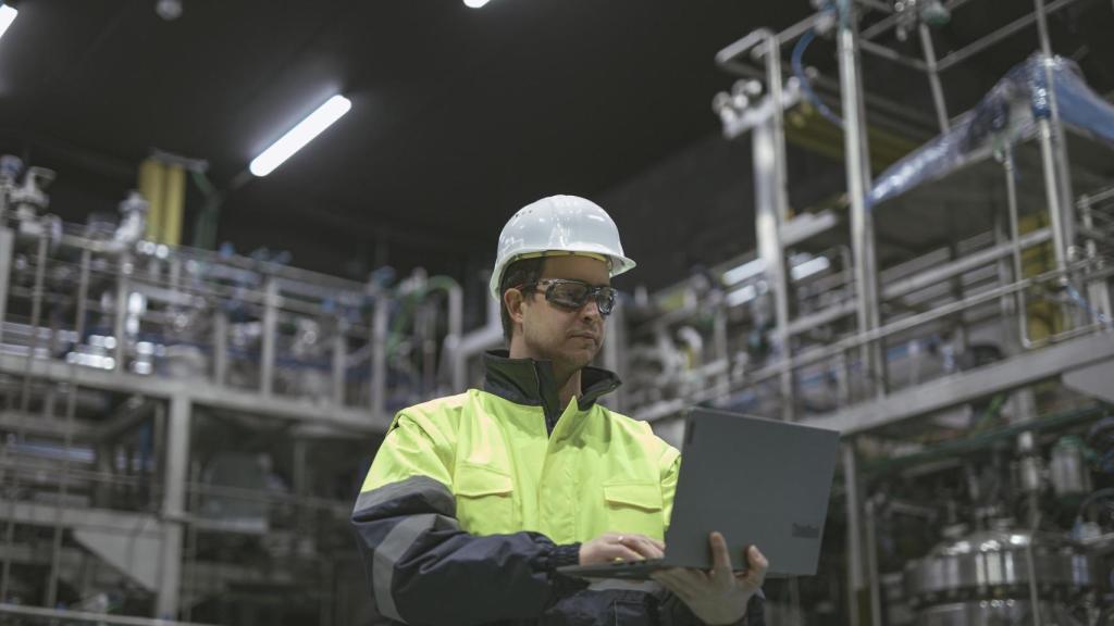 Un trabajador de Basquevolt