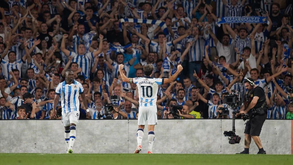 Mikel Oyarzabal, durante un encuentro de liga la pasada temporada en Anoeta.