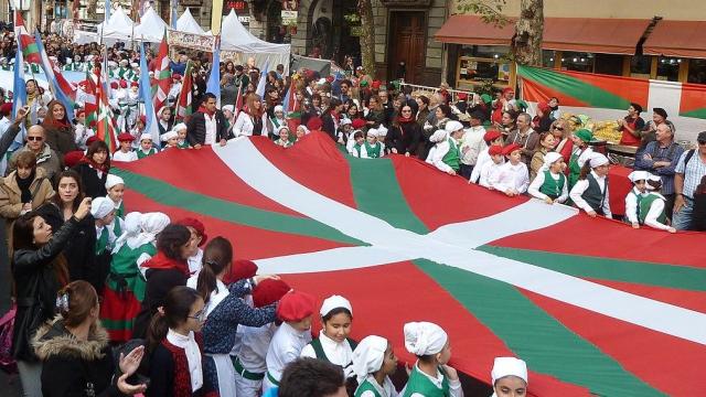 Vascos en un desfile.