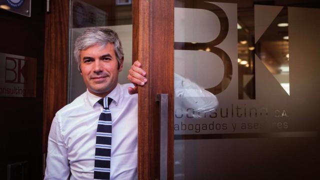 Raúl Barambones, fundador de BK Consulting, deja su puesto.