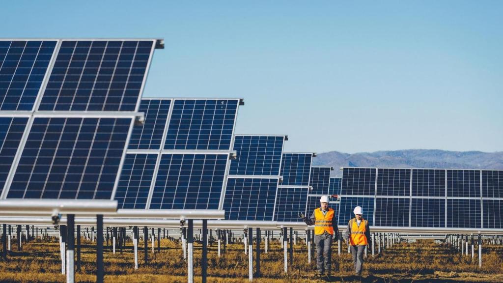 Imagen de archivo de parque fotovoltaico