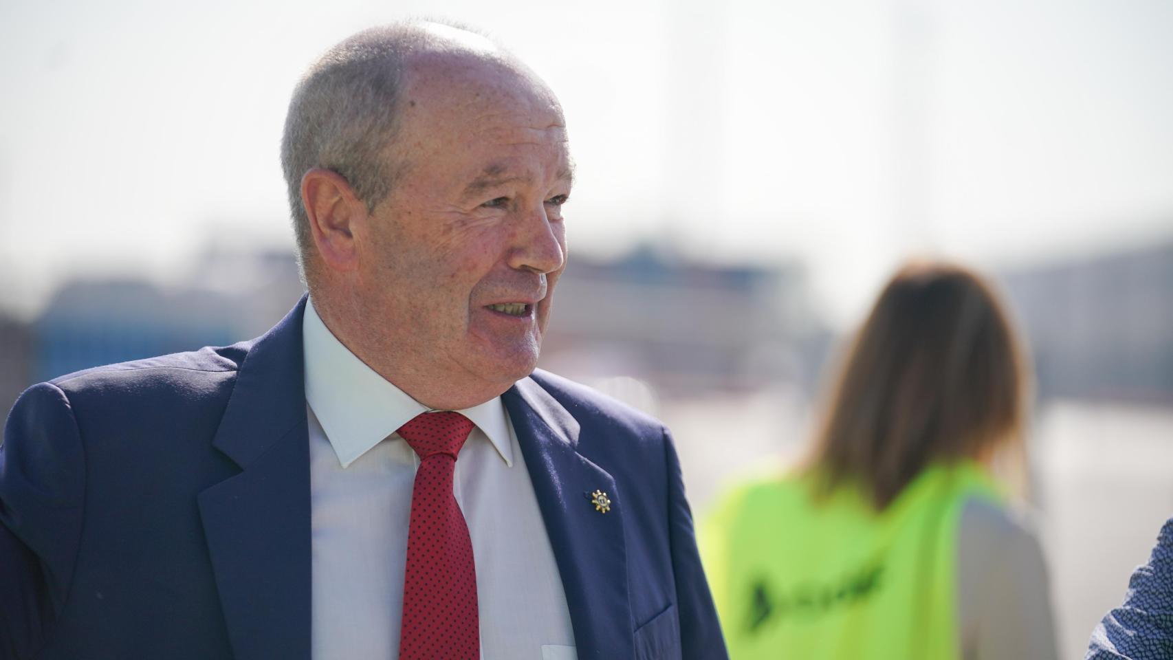 Ricardo Barkala, presidente del Puerto de Bilbao, en una visita al centro logístico de Júndiz / EP