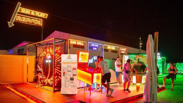 Puesto renovable de Repsol en el festival / ARENAL SOUND
