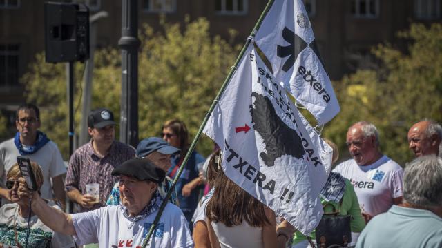 Manifestación en Bilbao a favor de los presos de ETA / JAVIER ZORRILLA - EFE