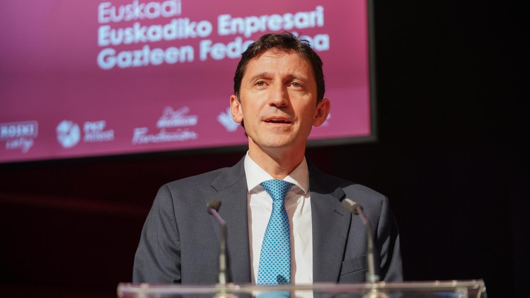 Noel d´Anjou Olaizola, Consejero de Hacienda y Finanzas en el País Vasco, en el acto de inaguración del foro organizado por Ajebask Euskadi | Europa Press