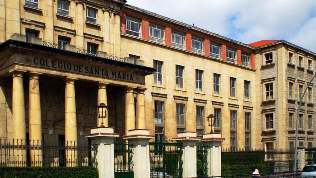 Colegio Santa Maria Vitoria-Gasteiz / Marianistas