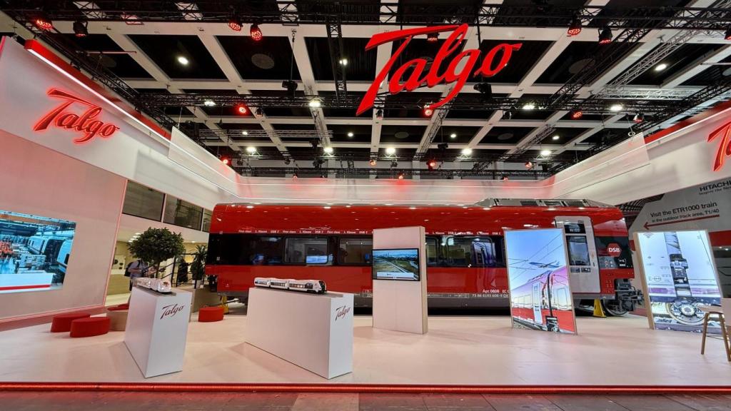 Exposición de Talgo en una feria europea