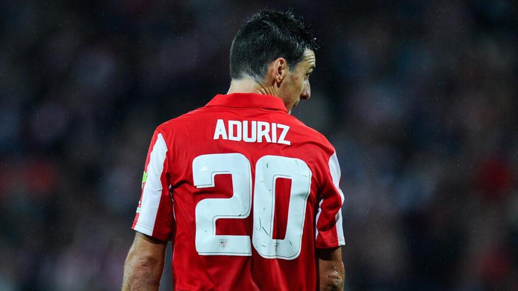 Aritz Aduriz, durante su etapa como jugador del Athletic Club.