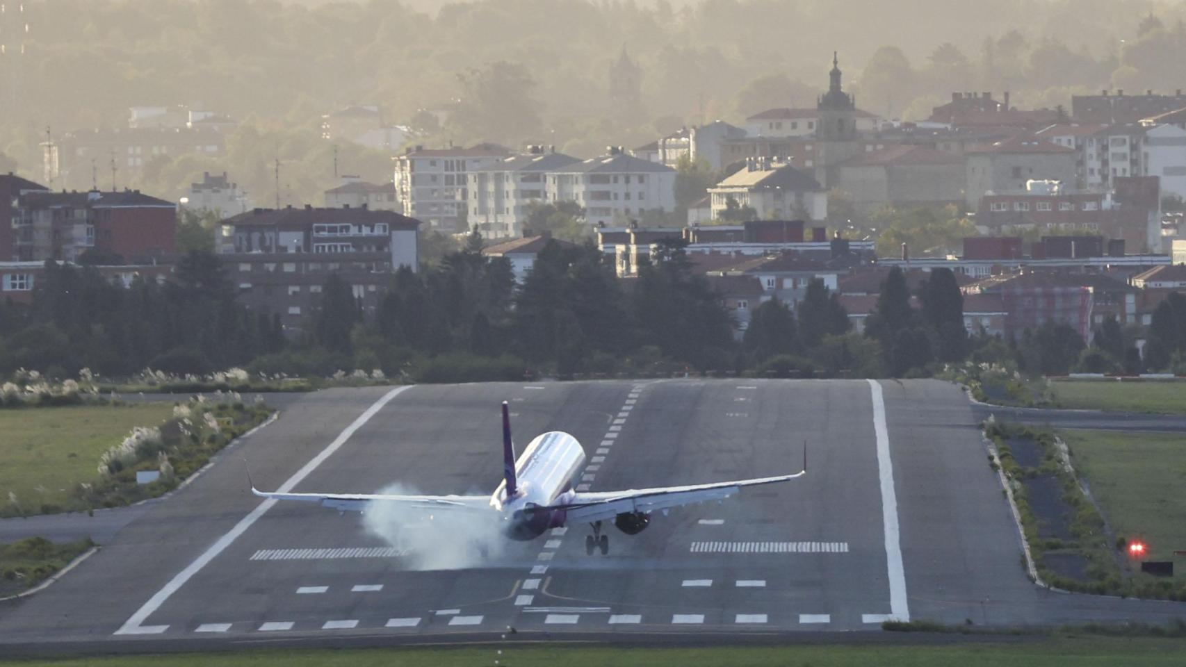 El aeropuerto de Bilbao contará con la segunda hidrogenera de Euskadi en 2026