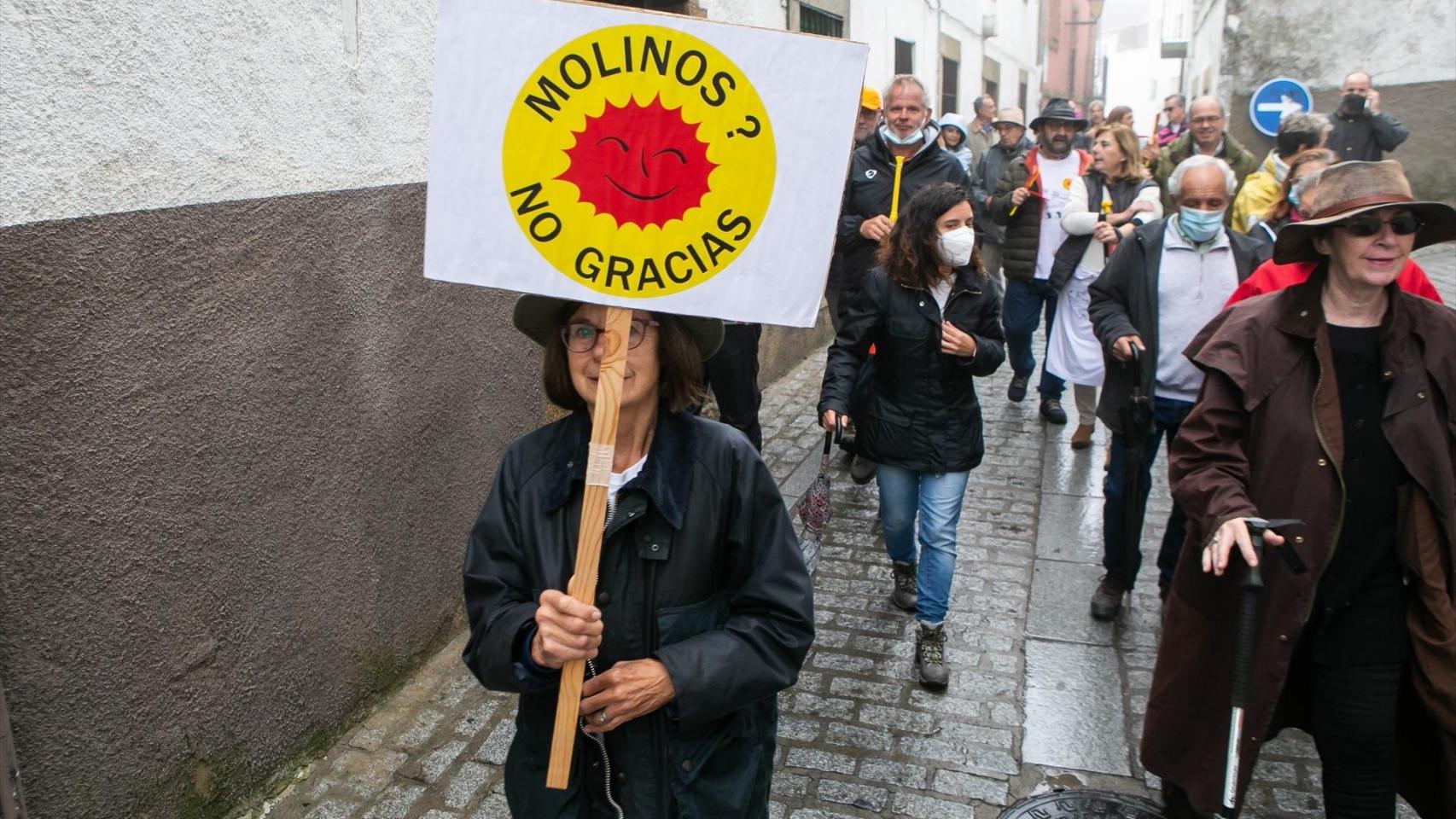 Manifestación contra la instalación de parques eólicos