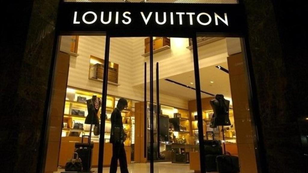 Tienda de Louis Vuitton / EP