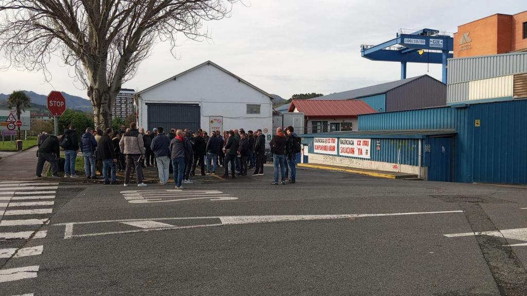 Trabajadores de Astilleros Balenciaga.