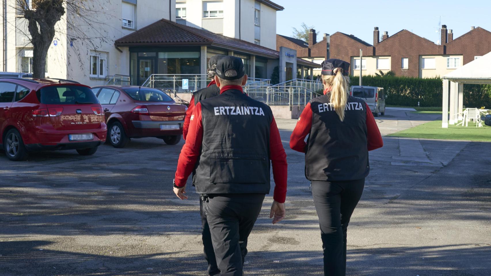 Ordenan el ingreso en un psiquiátrico del hombre acusado de asesinar a una mujer en una residencia / EP