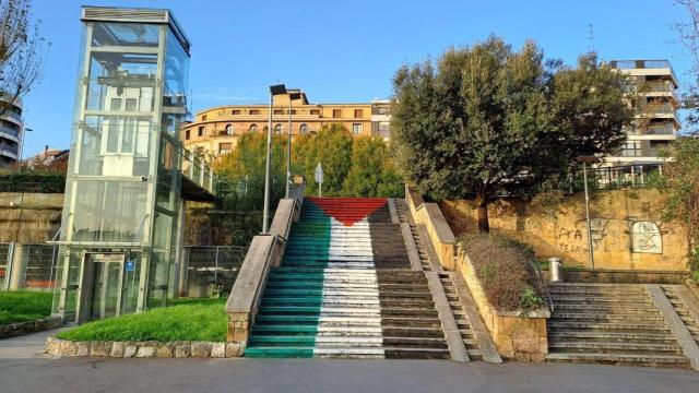 El PP de Getxo exige sanciones contra EH Bildu por una pintada con la bandera palestina