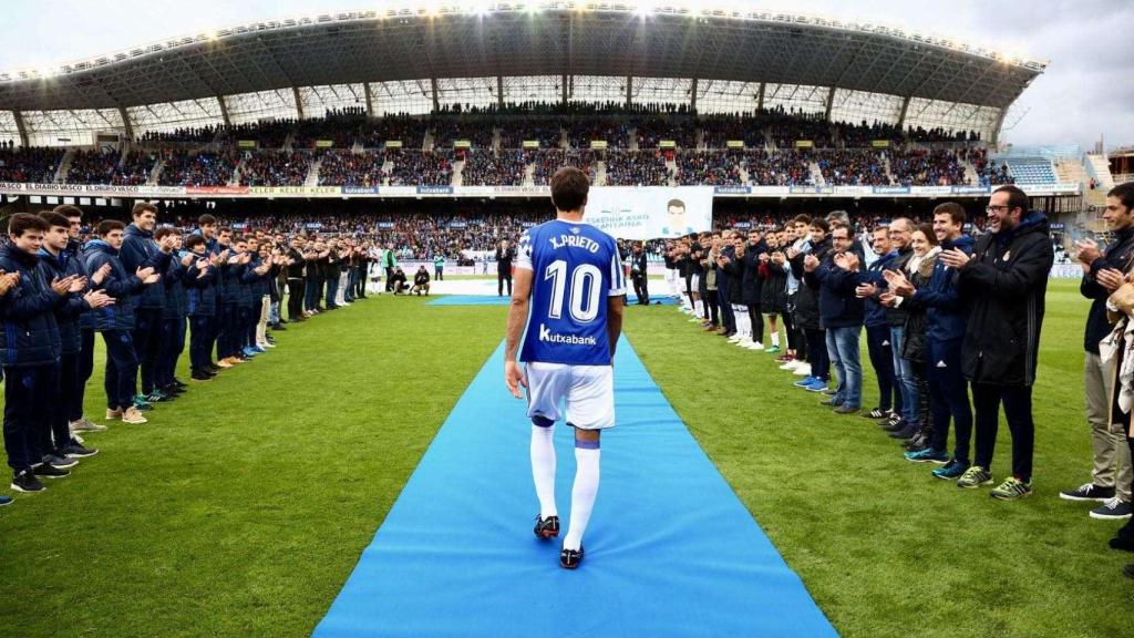 Xabi Prieto, durante su despedida.