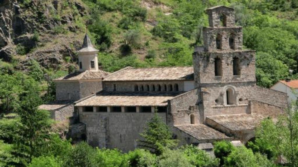 Monasterio de Santa María de Gerri / Florido Hotel