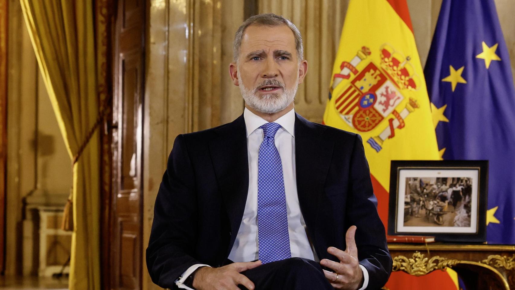 El Felipe VI durante su mensaje navideño en el Palacio Real / EFE