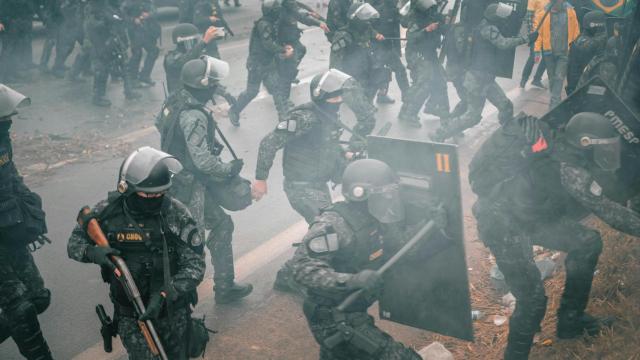 Imagen de un golpe militar.