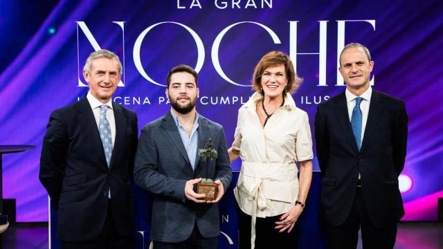 Juan Pedro Badiola, Mikel Ormazabal, Maite de Aranzabal e Iaki Gondra. / CAIXABANK