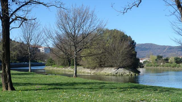 La desconocida isla en el País Vasco francés.