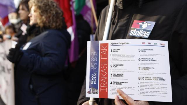 Los sindicatos LAB, Steilas, ELA y CCOO registran este viernes en Bilbao la convocatoria de huelga en la enseñanza pública para el 22 y 23 de enero y 26 y 27 de febrero