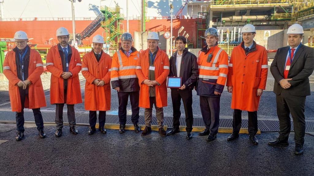 Recepción del metanero mil en la planta de regasaficación de Bahía de Bizkaia Gas.