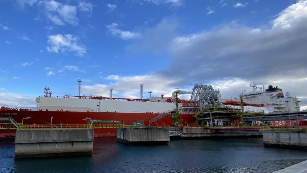 El Puerto de Bilbao ha recibido a su gasero número mil / X