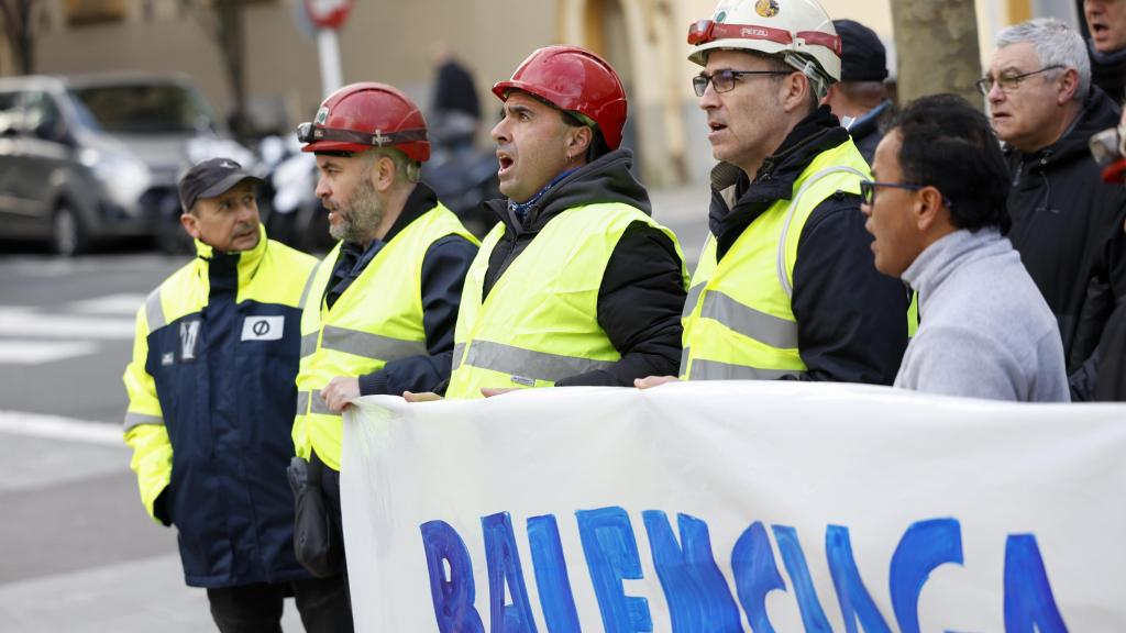 La plantilla de Balenciaga, durante una jornada de protesta en San Sebastián.