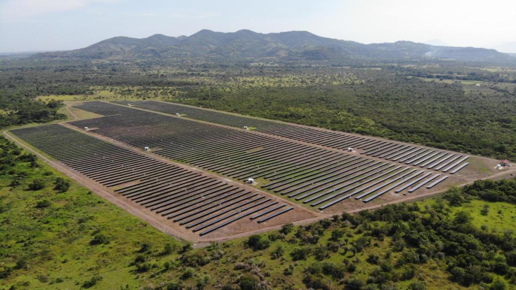 Planta fotovoltaica Llanos del Sur, propiedad de Ecoener en Honduras / ECOENER