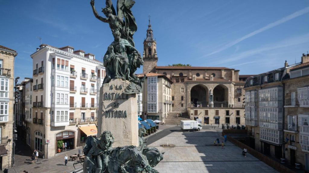 Monumento a la Batalla de Vitoria