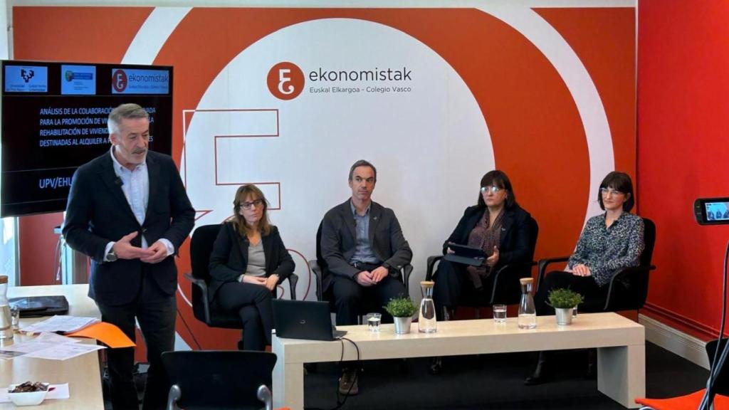 Presentación del último informe sobre vivienda de Ekonomistak