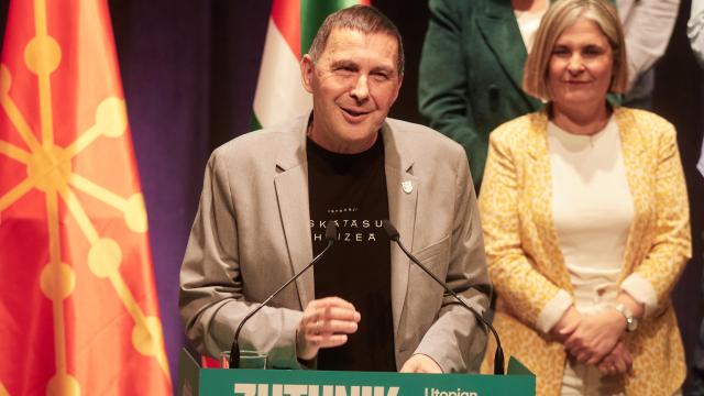 El secretario general de EH Bildu, Arnaldo Otegi, interviene durante el III Congreso de EH Bildu / EP