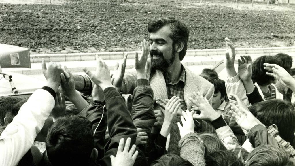 El exvicelehendakari y entonces portavoz del PSE en el Parlamento vasco, Fernando Buesa, asesinado por ETA el 22 de febrero del 2000