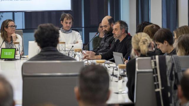 Representantes del comité de empresa de Astilleros Balenciaga, en las Juntas Generales de Gipuzkoa.