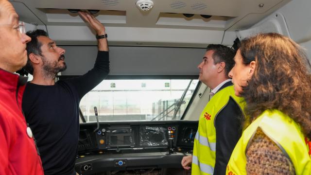 Visita del consejero Mikel Jauregi a las instalaciones de CAF / Irekia