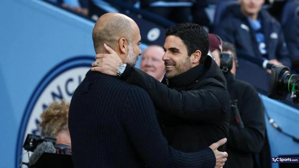 Arteta, junto a Guardiola.