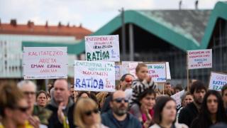 Manifestación en Vitoria-Gasteiz del profesorado de la educación pública vasca.