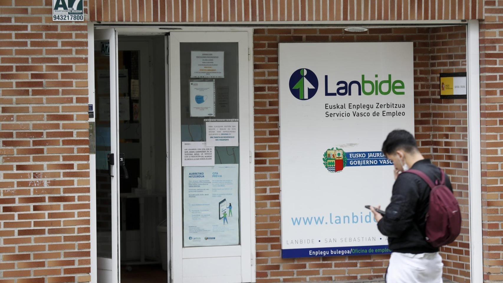 Acceso a una oficina de empleo de Lanbide